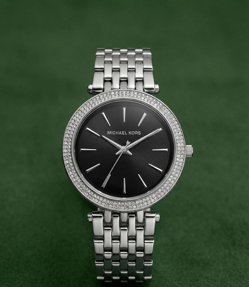 MICHAEL KORS CLASSY WATCH